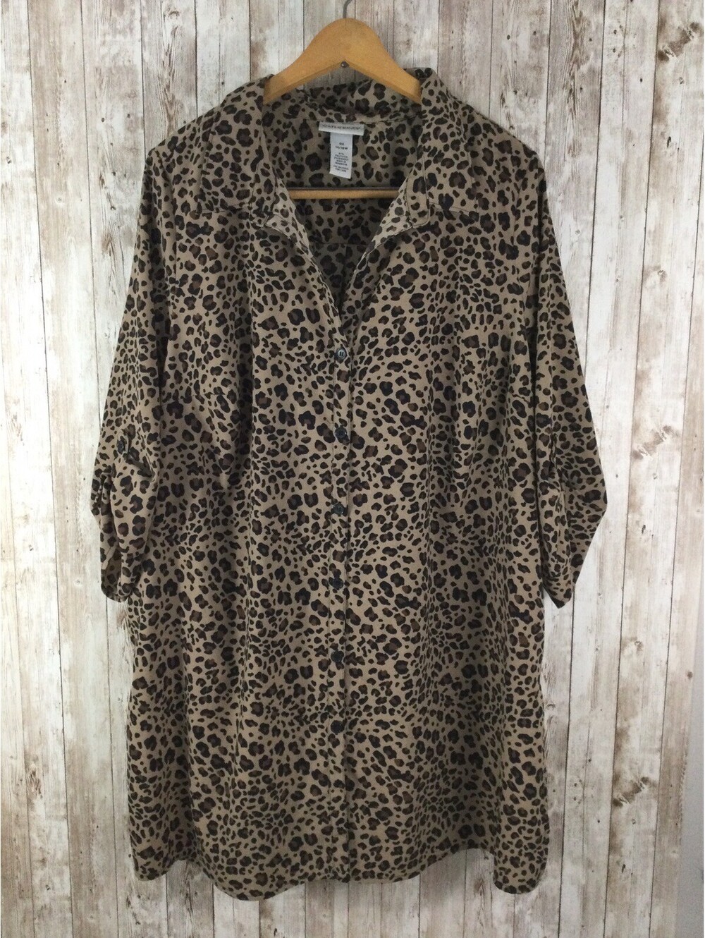 Catherines Animal Print  Button Up Tunic Top Size 0X 14/16W Adj Sleeve Side Slit